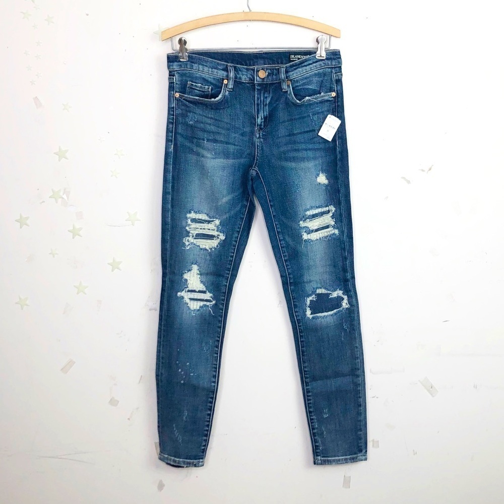 Blank NYC size 28 Skinny Distressed Jeans